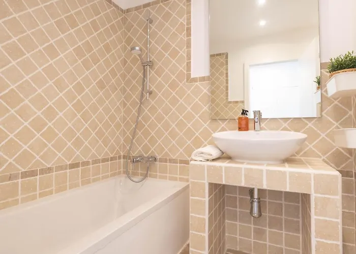 Sunset Sweet Holidays - Happy Естепона