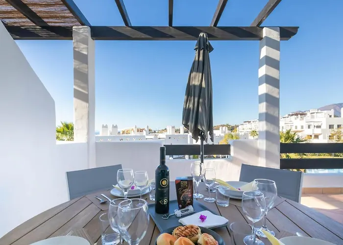 Sunset Sweet Holidays - Happy